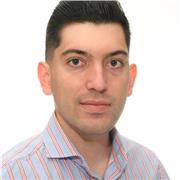 Graduado en Inglés y Español, con Máster de Profesorado. Tengo experiencia docente en Escuelas de Idiomas y en Institutos
